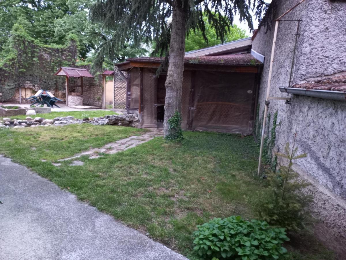 Къща За Гости -Хт Svilengrad Luaran gambar